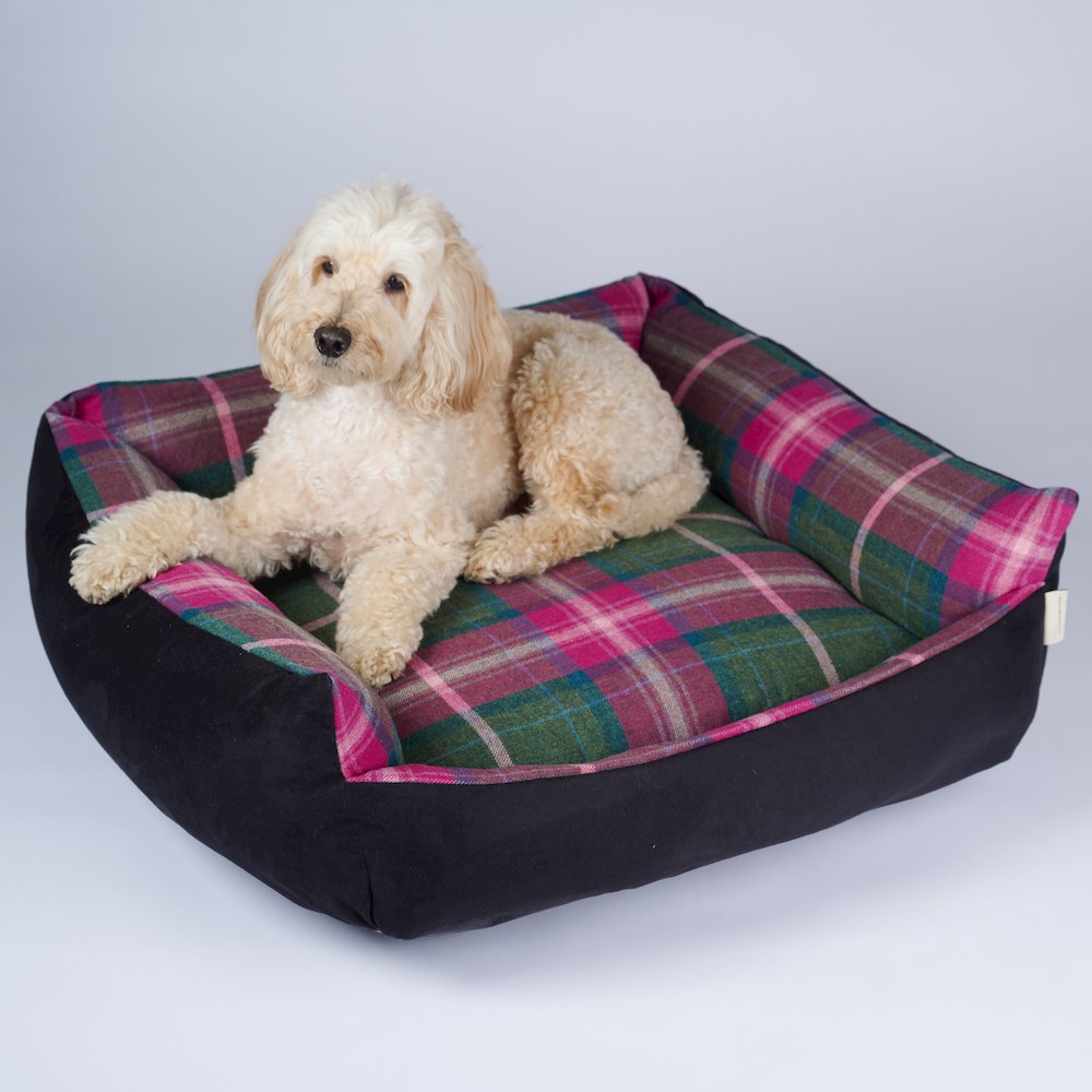 Country Classic Wool Tweed Cosy Dog Bed - Spey